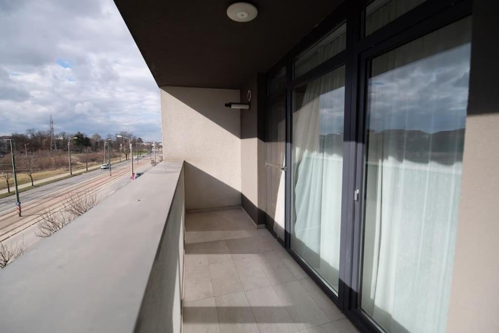 Apartment Urban Confort. Modern Si Luminos Rebreanu *