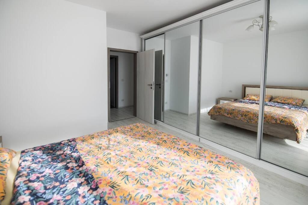 Apartment Urban Confort. Modern Si Luminos Rebreanu