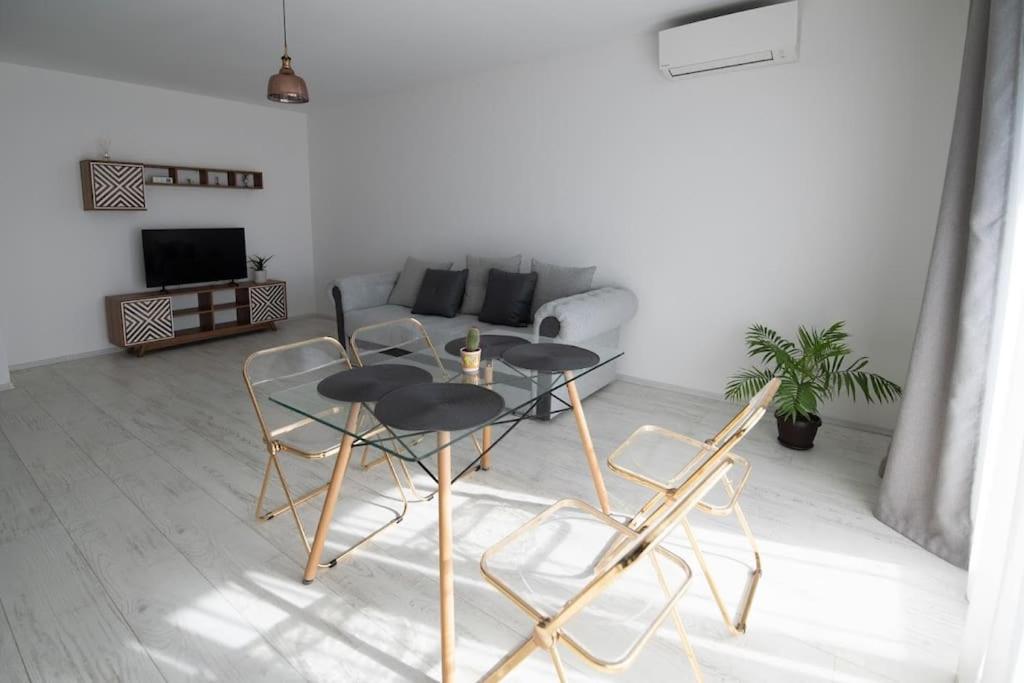 Apartment Urban Confort. Modern Si Luminos Rebreanu Timişoara